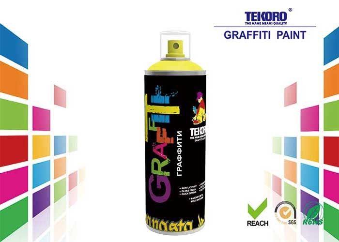 Diverse peinture de jet de graffiti de couleurs pour Street Art et les travaux créatifs d'artiste de graffiti